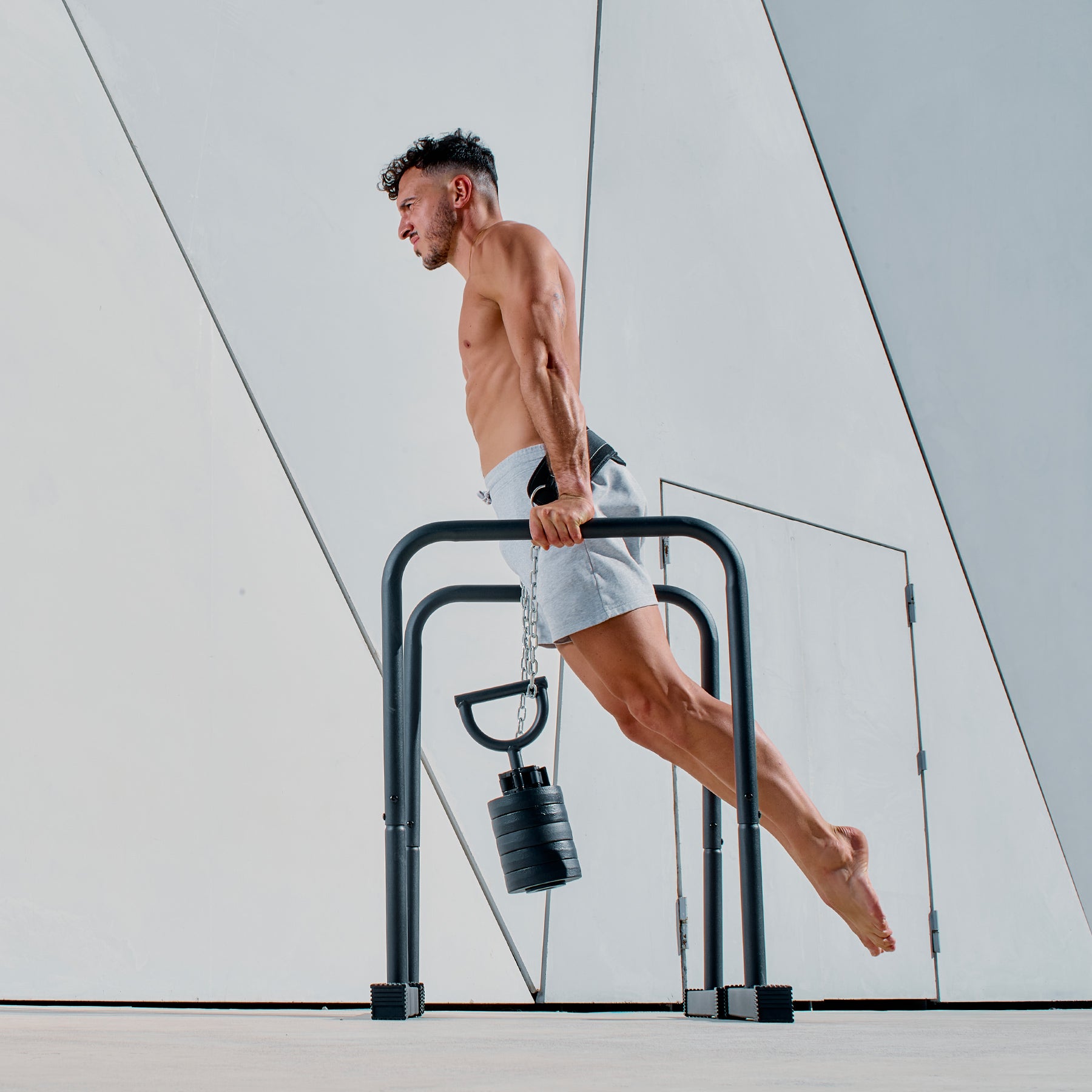 dips lestés kettlebell